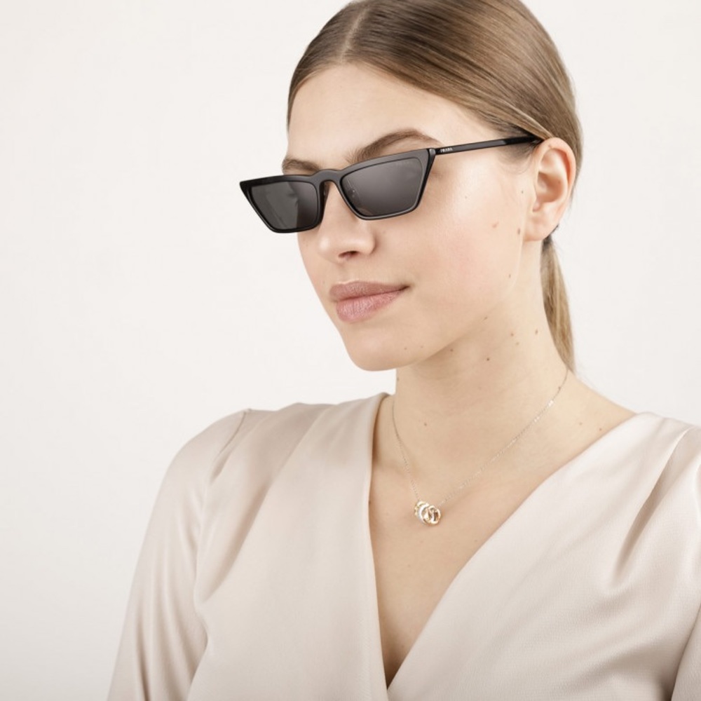 PRADA Catwalk all black sunglasses PR19